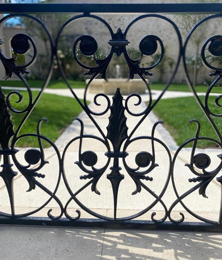 La Maison L'Eperon, Stylish 5 Star Villa Surrounded By Vineyard Near Saint Emilion Vérac Buitenkant foto